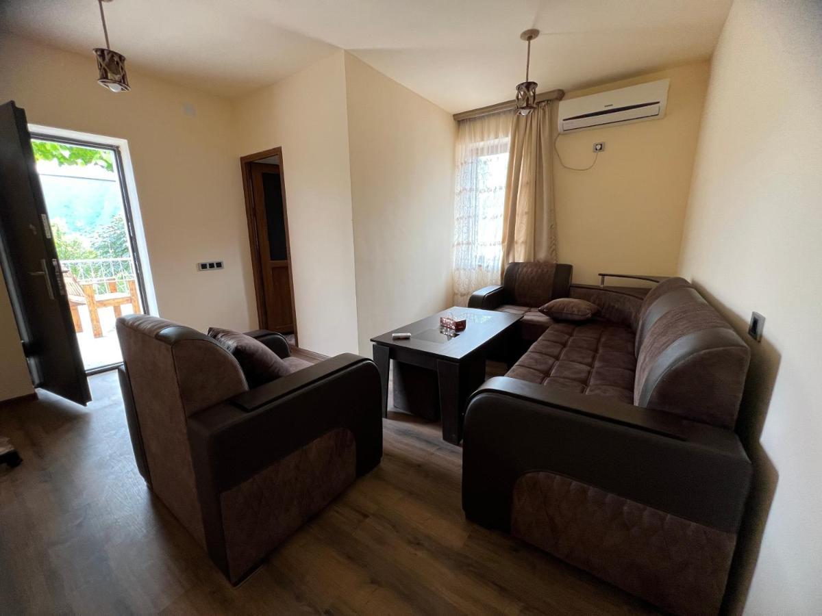 Arman Bed And Breakfast Halidzor エクステリア 写真