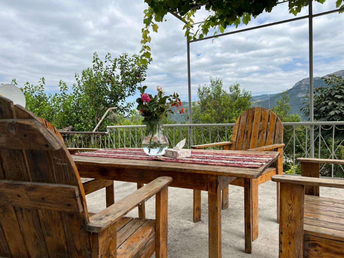 Arman Bed And Breakfast Halidzor エクステリア 写真